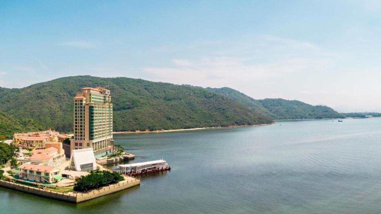 Auberge Discovery Bay Hong Kong Hotel Exterior photo